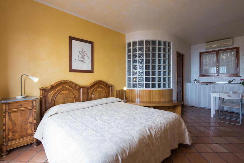 B&B La Mimosa Del Golfo Ospedaletti Ngoại thất bức ảnh